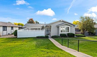 19 Douglas Dr N, Broomfield, CO 80020