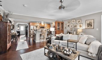 534 Richmond Dr, Santa Rosa, CA 95401