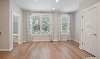 2075 Eva Pearl Dr, Apex, NC 27502