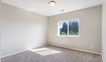 8712 SW WAKKILA Ter, Beaverton, OR 97007