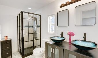 3 CLAYTON Dr, Clayton, DE 19938