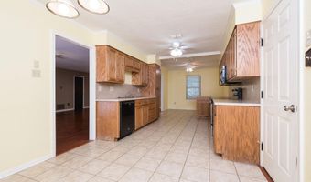 304 Dogwood Dr, Benton, AR 72019