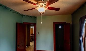 1134 Atchison St, Atchison, KS 66002