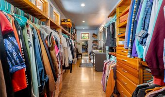 32220 Tamarack Dr, Bigfork, MT 59911