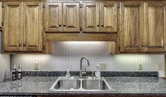 510 Bay Pointe Cir, Brandon, MS 39047