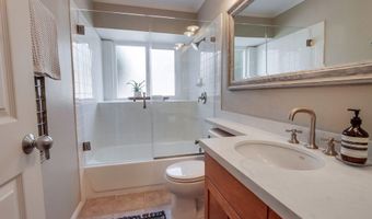6970 Sandpiper Pl, Carlsbad, CA 92009