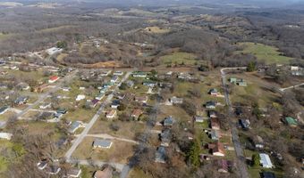 1302 Valley Ave, Ava, MO 65608