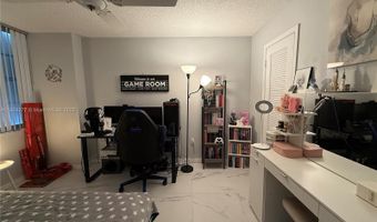 18011 Biscayne Blvd 805, Aventura, FL 33160