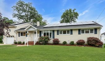 55 Drift Rd, Belford, NJ 07718
