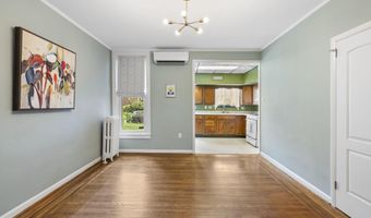 475 PENSDALE St, Philadelphia, PA 19128