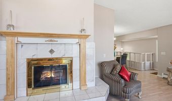 7207 Foxridge Cir #D-4, Anchorage, AK 99518