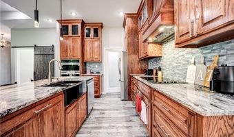 2500 River Vista Dr, Alma, AR 72921