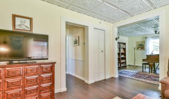 118 W South St, Bloomfield, IN 47424