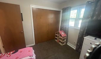 1307 Porter Ave, Aurora, MO 65605