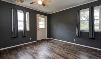 20597 Lawrence 2210, Aurora, MO 65605