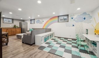 116 E Orchard St, Arlington Heights, IL 60005