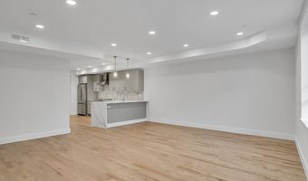 50 Hichborn St 308, Boston, MA 02135