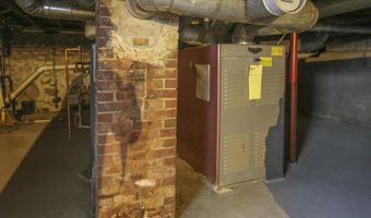 11 Durham St, Belfast, ME 04915