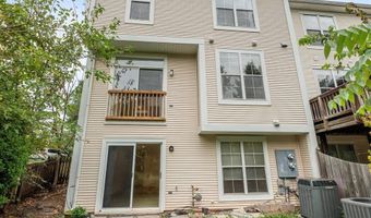44226 MOSSY BROOK Sq, Ashburn, VA 20147