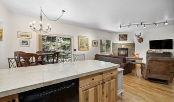 278 Eagle Bend Dr, Bigfork, MT 59911