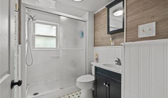 132 King Phillip Dr, North Kingstown, RI 02852