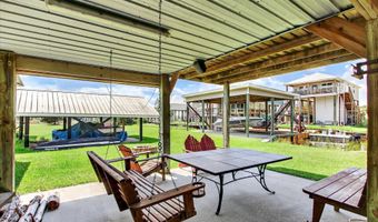 4031 Bank St, Bay St. Louis, MS 39520