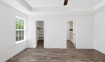 317 Creekside Dr, Albertville, AL 35950