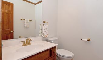1250 Bur Oak Ct, Avon, IN 46123