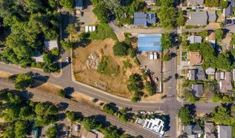 165 Water St, Ashland, OR 97520