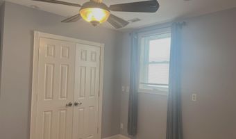 33 S MAIN St, Boonsboro, MD 21713