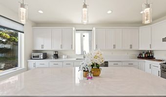 1575 BEACH LOOP Dr SW, Bandon, OR 97411