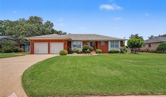 345 Lakeside Dr, Altus, OK 73521