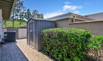 6587 E VIA ARBOLES, Anaheim, CA 92807