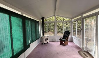 24 Magnolia Ln, Belmont, NH 03220