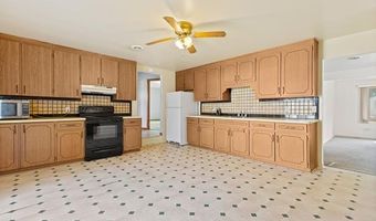 408 HOWELL Rd, Allenton, MI 48002