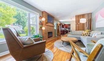 47 Sunnyside Dr, Athens, OH 45701
