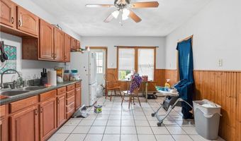 144 Railroad St, Lincoln, RI 02838