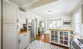 2065 ROY Ave, Abington, PA 19001