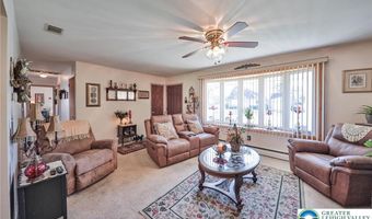 3016 Coplay Ln, North Whitehall, PA 18052