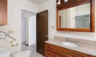 246 George Waterman Rd 2, Johnston, RI 02919