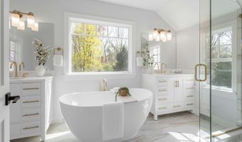 4 Rabbit Ln, Darien, CT 06820