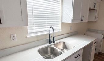 1409 W Cannon Ave, Artesia, NM 88210