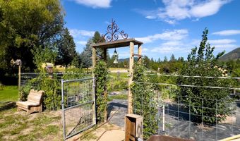 1735 DEARINGER Rd, Addy, WA 99101