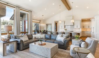 5205 Longsun Ln, Avon, CO 81620