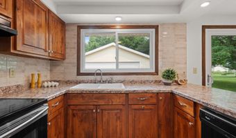 224 S TELULAH Ave, Appleton, WI 54915