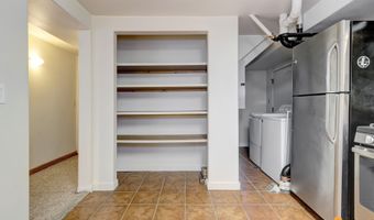 1558 E St, Anchorage, AK 99501