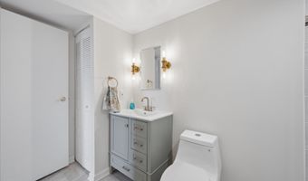 7401 WESTLAKE Ter 1210, Bethesda, MD 20817