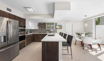 3754 NE 209th Ter, Aventura, FL 33180