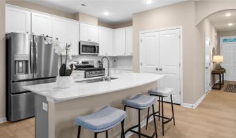 1306 Candlebrook Ct, Boiling Springs, SC 29316