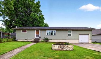 233 22nd St, Baxter Springs, KS 66713